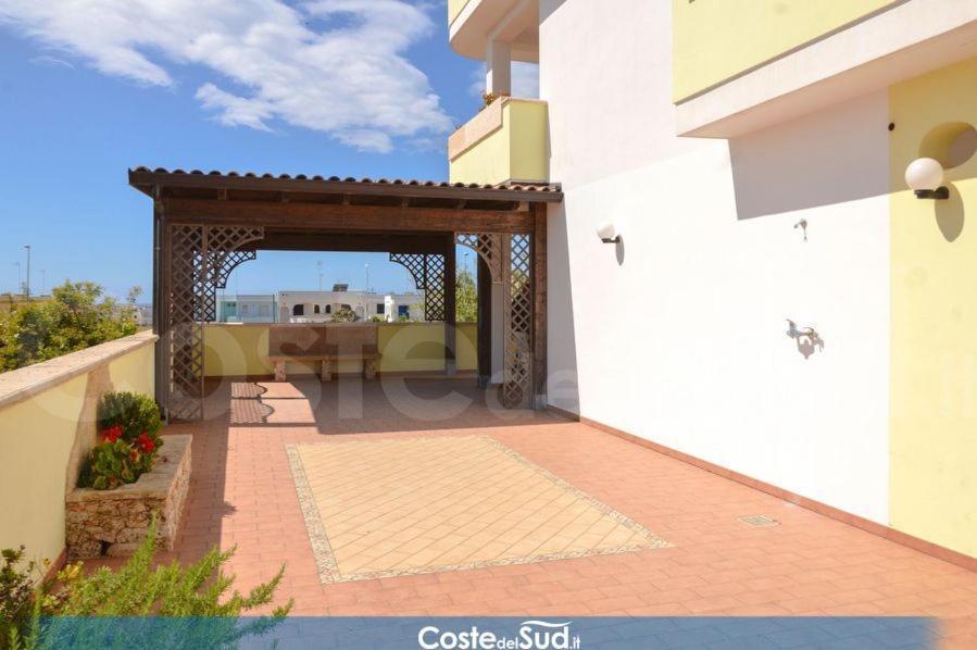 Case Vacanze Vista Mare Torre Pali Ngoại thất bức ảnh