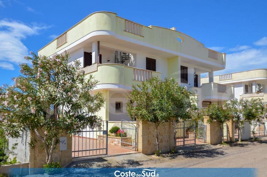 Case Vacanze Vista Mare Torre Pali Ngoại thất bức ảnh