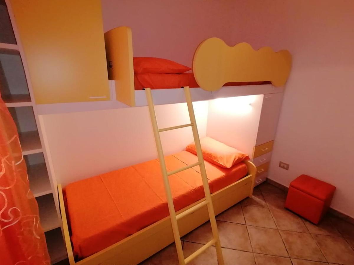 Case Vacanze Vista Mare Torre Pali Ngoại thất bức ảnh